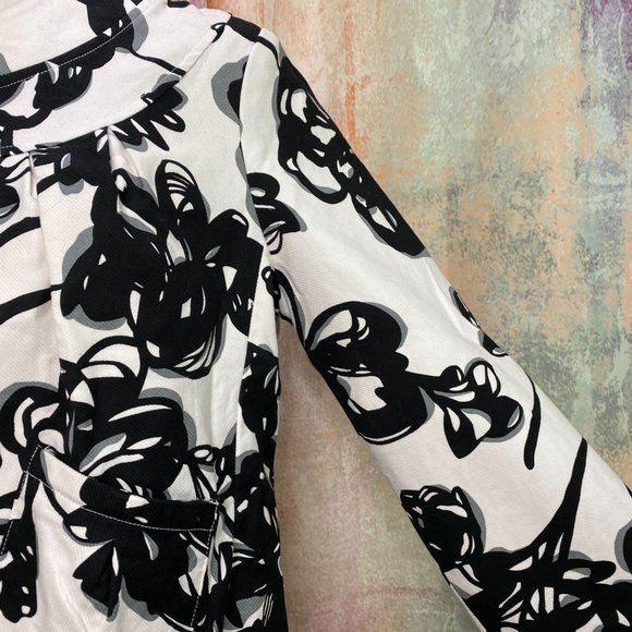 📌Casual Studio  Black and White Cotton Blazer - Jacket with Floral Print - Picture 5 of 16